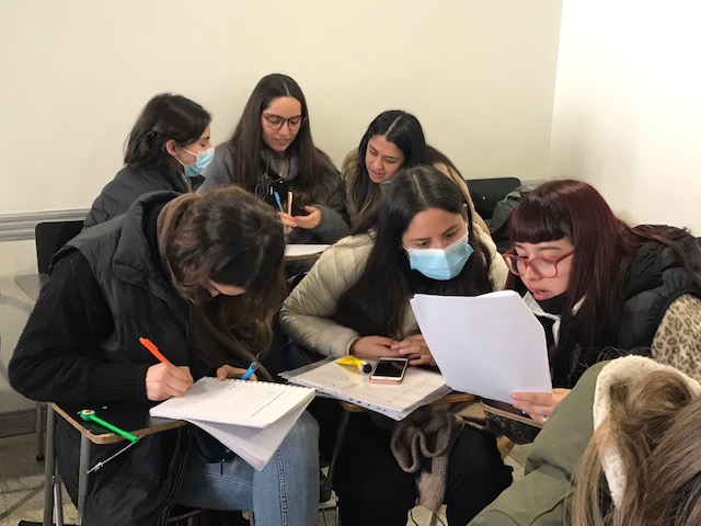 Estudiantes de cuarto año de Pedagogía en Educación Diferencial con ...